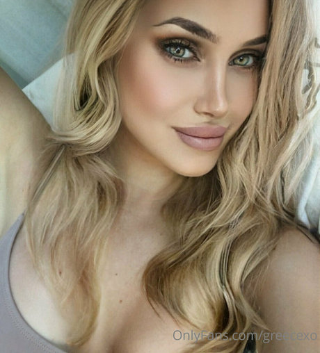 greecexo beautiful actress photos