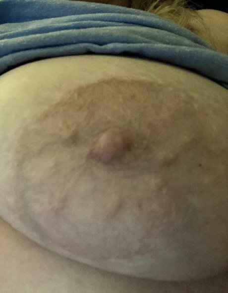 dirtycougar pretty model picture