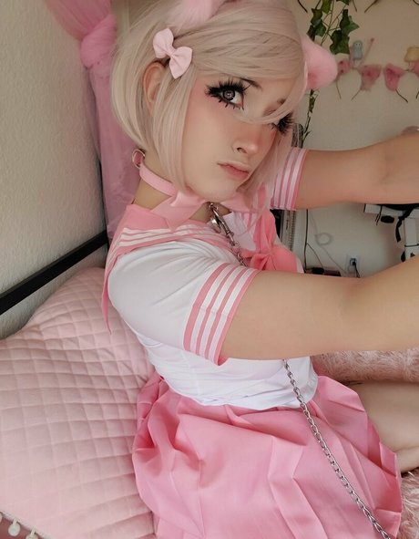 xxbambibratxx star top photo