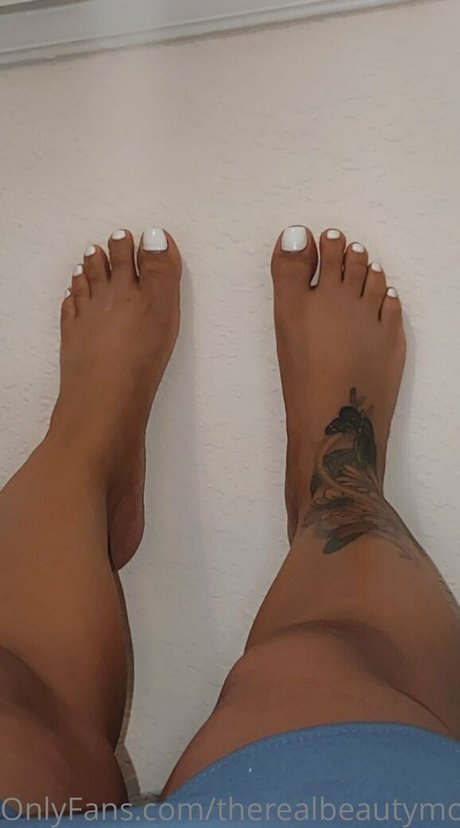 therealbeautymonroe star pretty archive