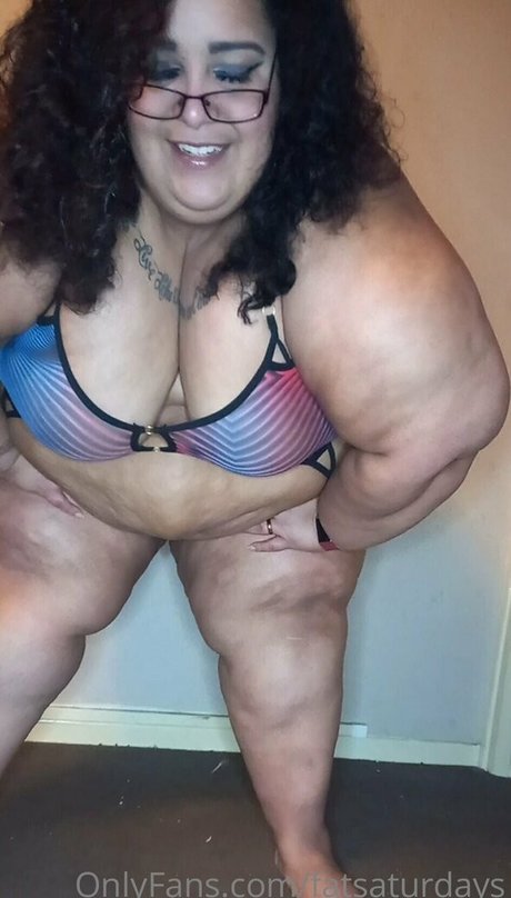 hot milf onlyfans nude pic