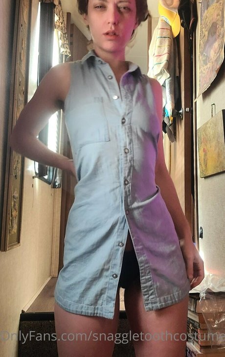 snaggletoothcostumes perfect pornstar picture