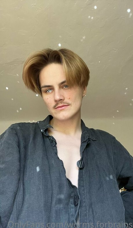 worms forbrains star xxx gallery