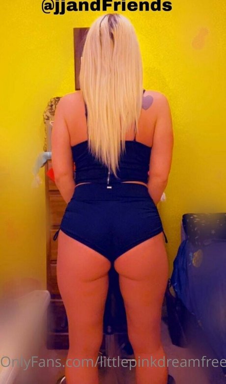 littlepinkdreamfree adult model img