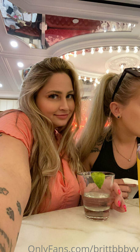 brittbbbyy model sexy images
