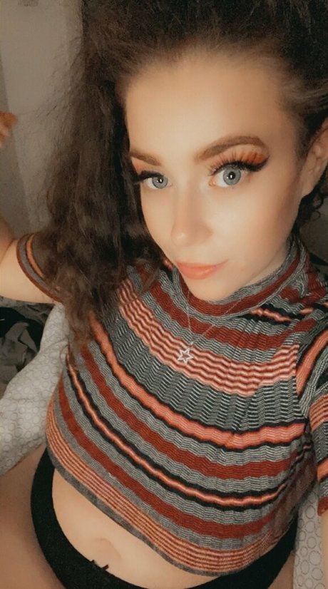 ameliaskye erotic pornstar archive