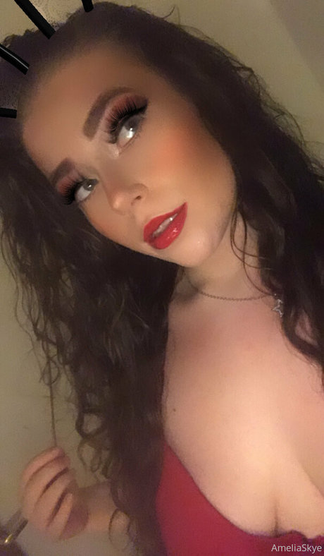 ameliaskye xxx actress img