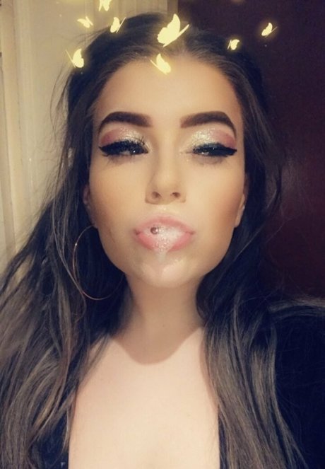 latina ass onlyfans art naked gallery