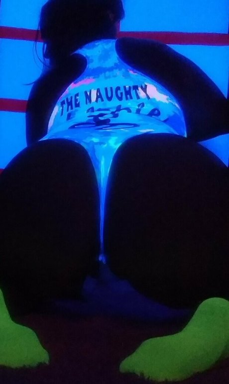 nikkihippy perfect model galleries