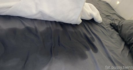 sistersister pretty actress image