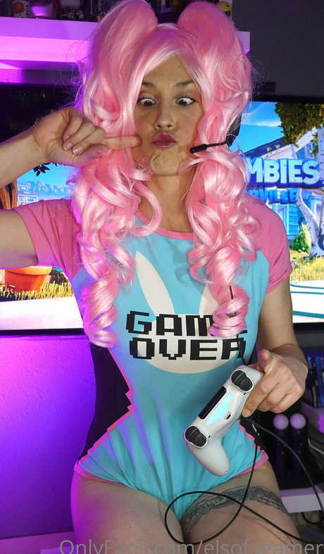 elsofagamer erotic actress pic