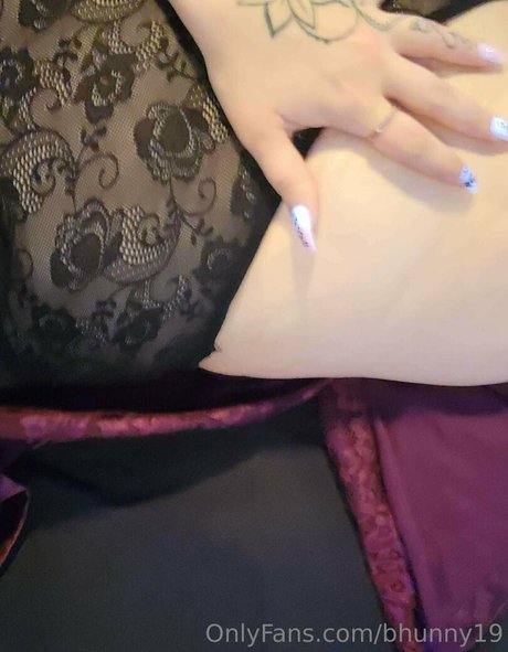 bhunny19 porn model photo