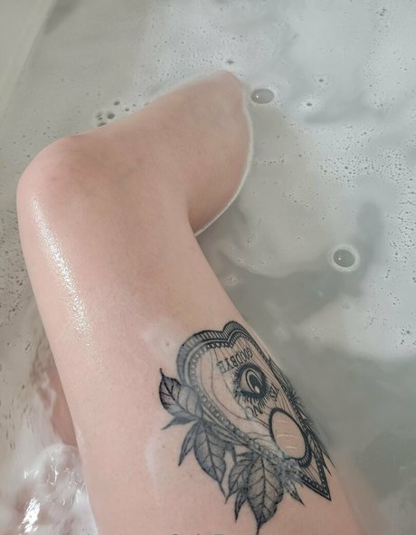 bhunny19 pornographic star archive