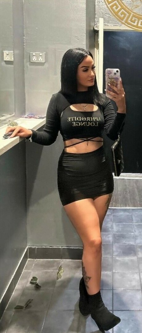 elouisemayy star sexy gallery