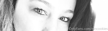 shemale fucks girl onlyfans free xxx photo