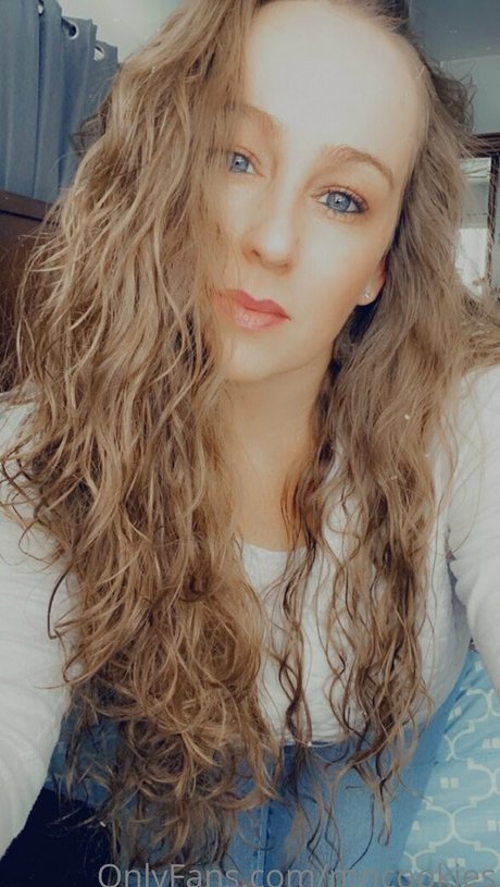 old young lesbian onlyfans hot nude photo