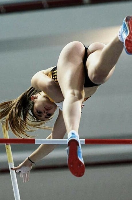 Clara Fernandez model pornographic archive