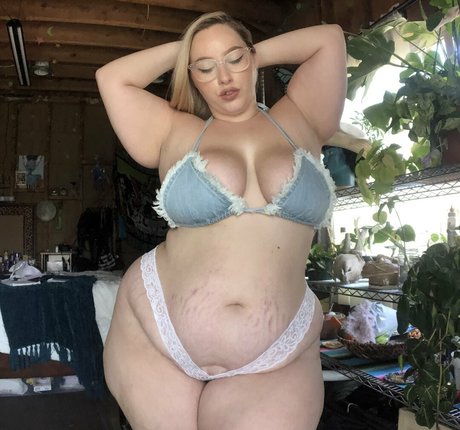 latina feet onlyfans sexy pictures