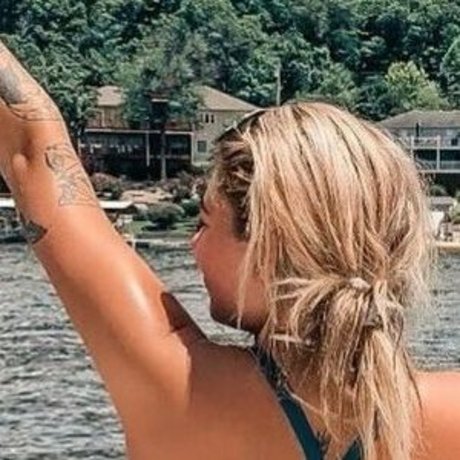 Meya Taylor_ naked pornstar photo