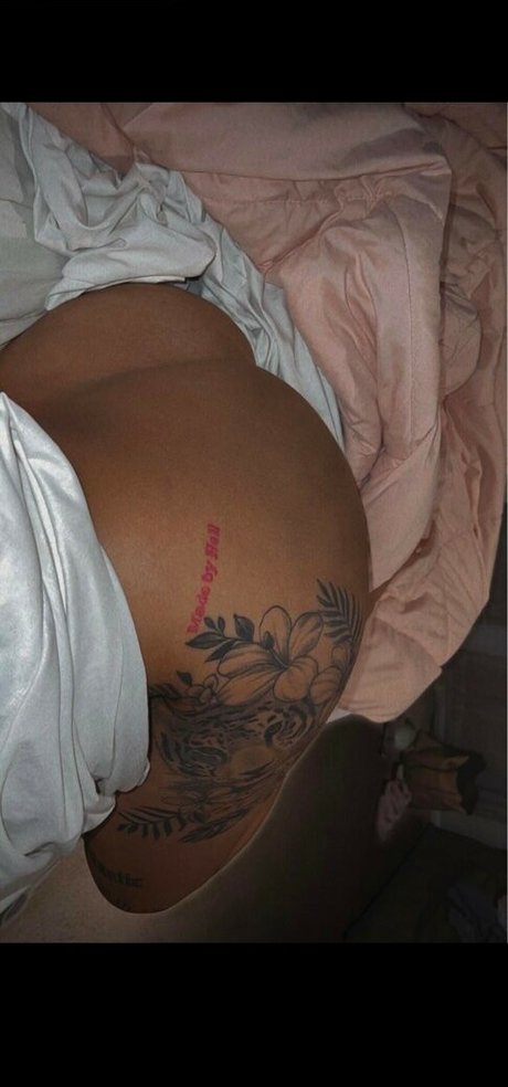 Meya Taylor_ free model pic