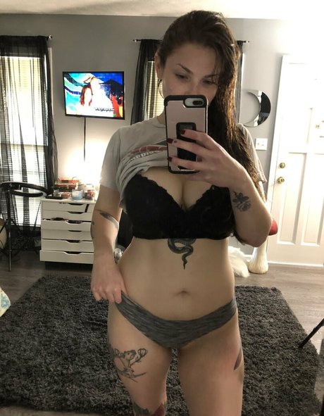 lucyshilohcam hd model img