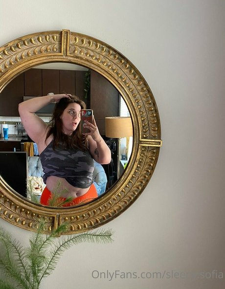 sleepy sofia beautiful actress galleries