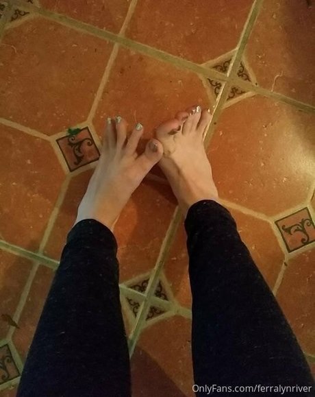 footjob onlyfans beautiful images
