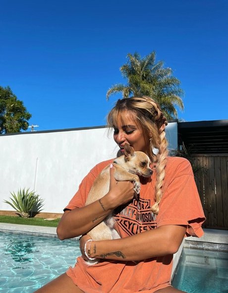 toningtori model exclusive archive