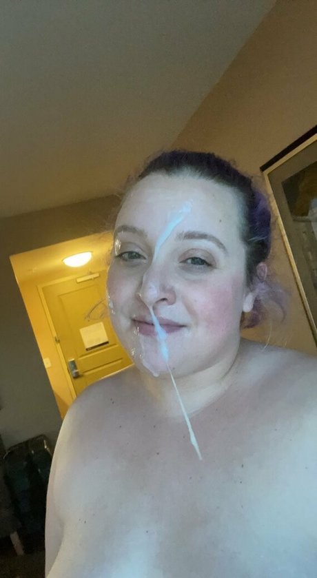 YaFavSnoBunny pornstar adult picture