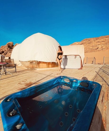 footjob onlyfans porno picture