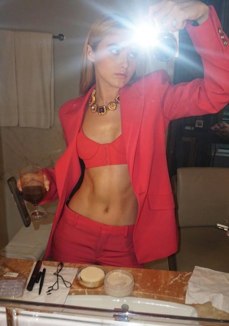 Kathryn Newton pornstar xxx photos