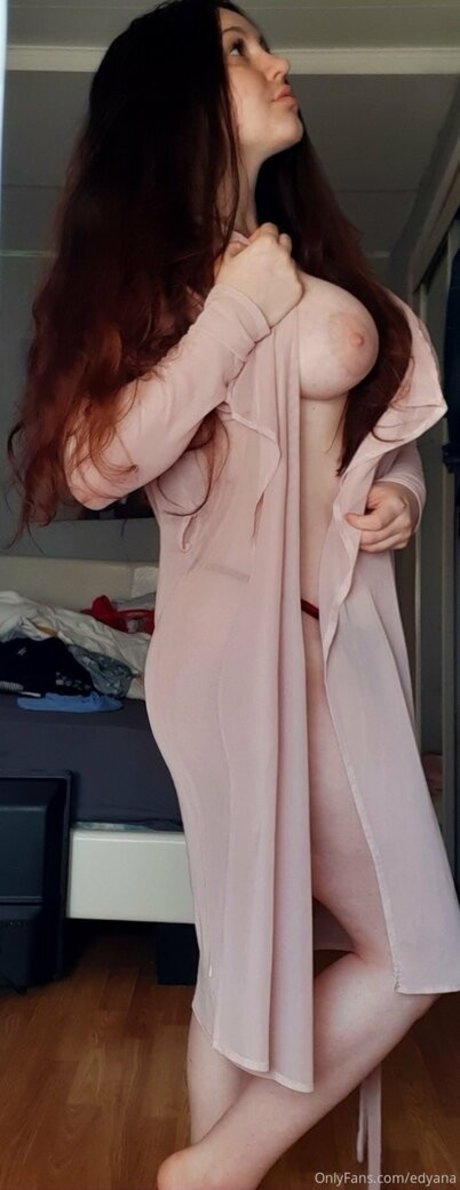 afterhoursd nudes actress images