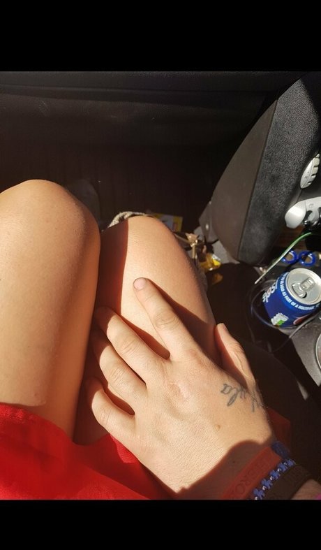 piperandbearded model nude gallery