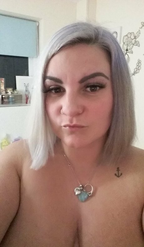 piperandbearded high quality model picture