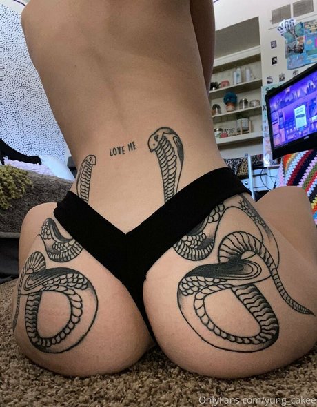 yung cakee pretty star photo