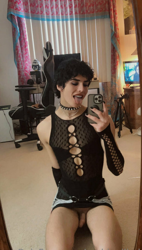 ArabianIliad nude star img