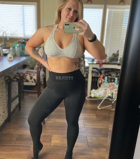 bbw lesbian onlyfans porno photo