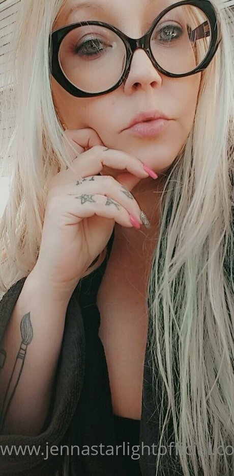 jennastarlightfree model naked pictures