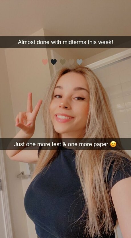 toffeetomb adult model pictures