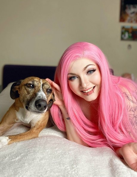 nayrusuicide nudes model galleries