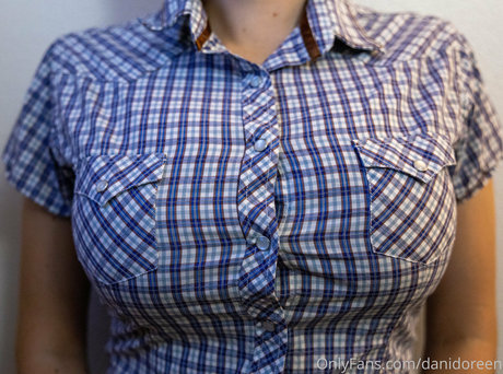 danidoreen model sex photo