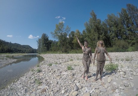 carinamoreschi pornstar naked images