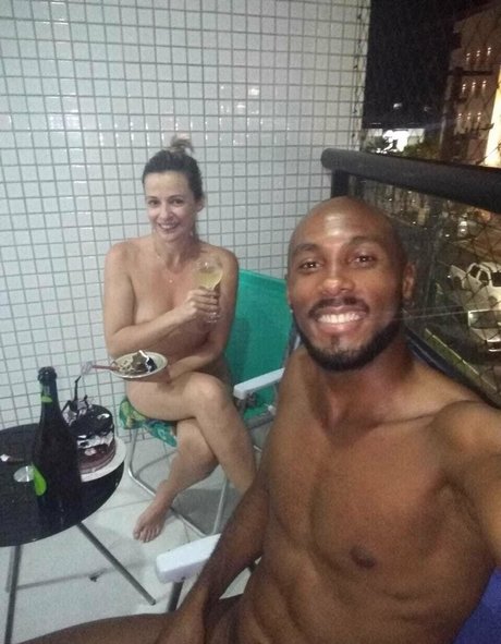 carinamoreschi model best image