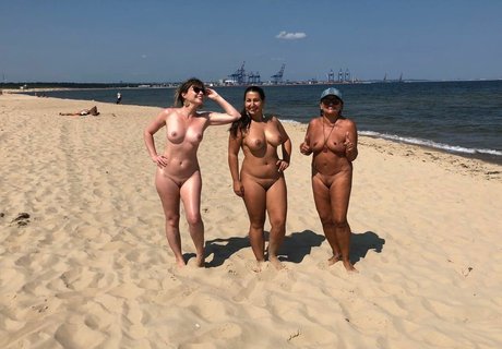 sexy selfie onlyfans nudes image