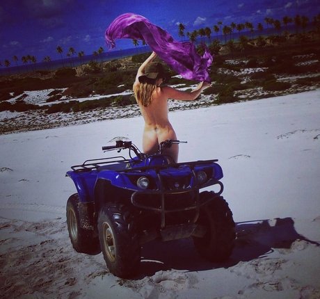 2024 top onlyfans hd photo