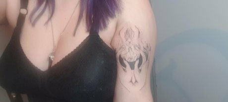 mexican milf onlyfans pornographic picture