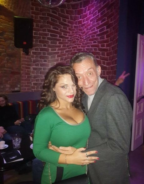 Maria Von Zarring naked model img