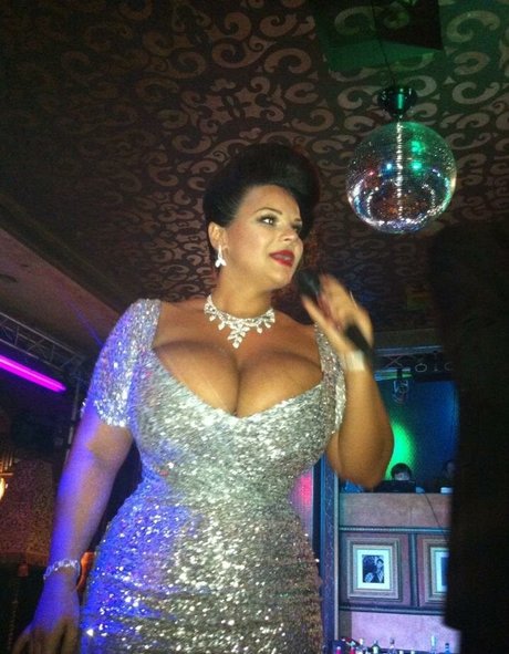 Maria Von Zarring hot star pics