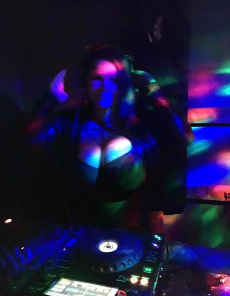 Maria Von Zarring pornstar gallery