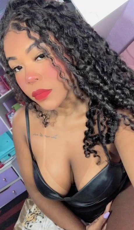 latex onlyfans free nude pictures